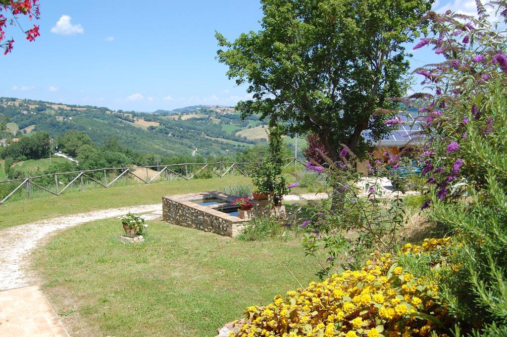 Agriturismo Serpanera Sarnano Bagian luar foto